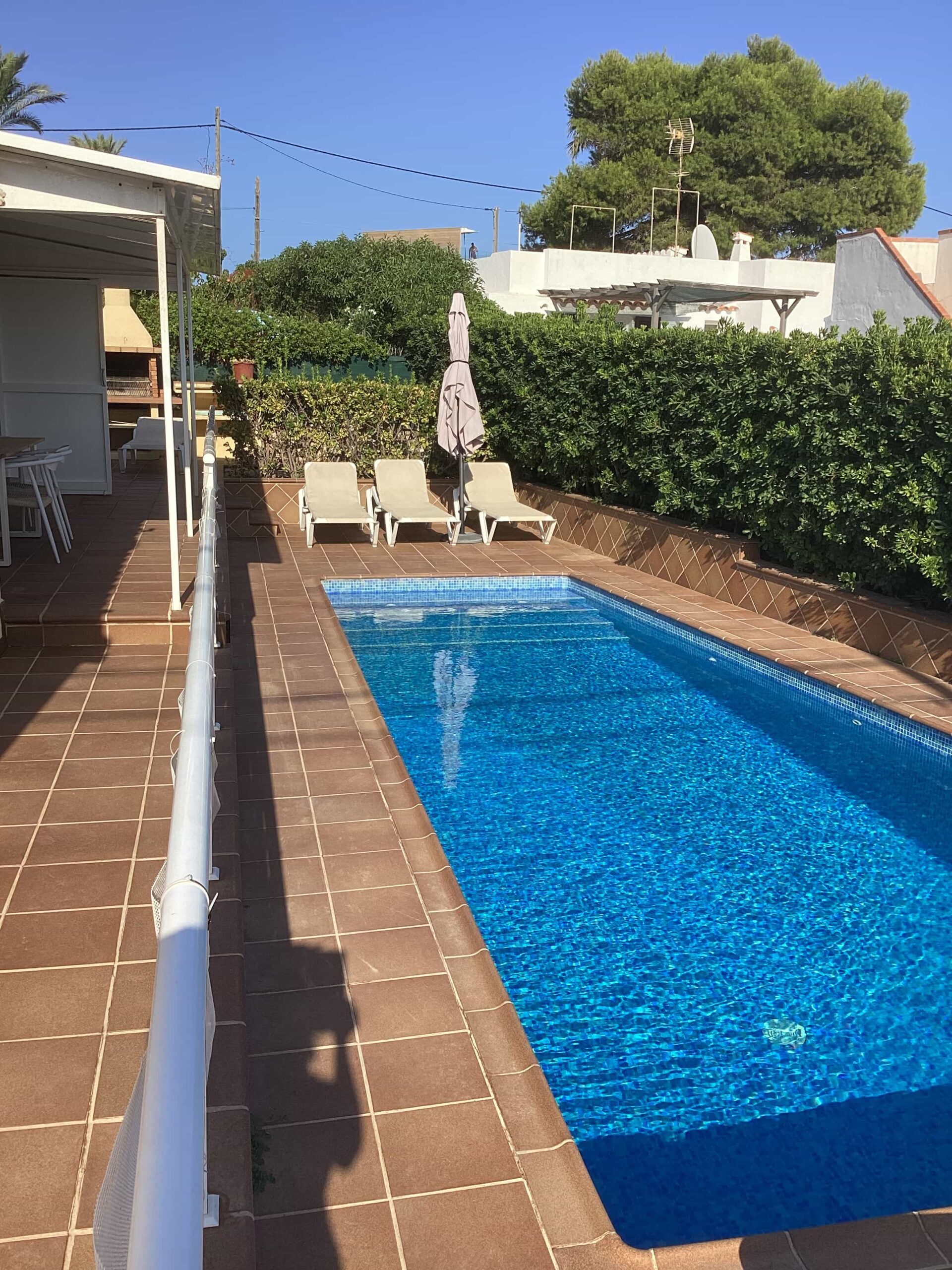 Piscina Desde Entrada | MARVELU GESTION SLU